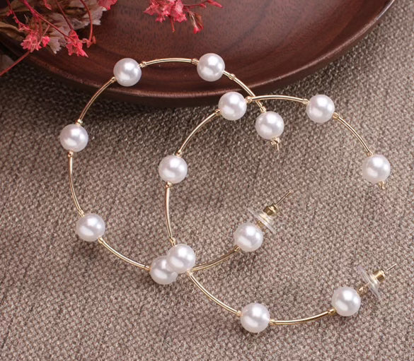 Lady Pearl Hoop Earrings