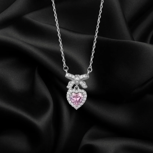 Bow N Heart necklace